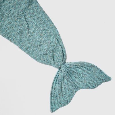 Girls blue mermaid blanket